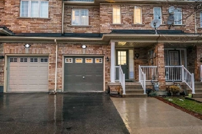 3 1 BdRm Townhome for Rent near Mount Pleasant GO in Brampton