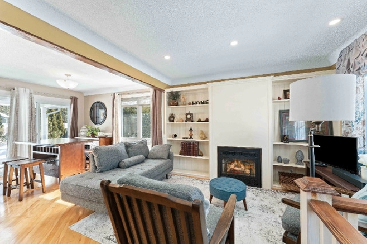 OFF-MARKET single family home FOR SALE in Beacon Hill! in Ottawa,ON - Houses for Sale