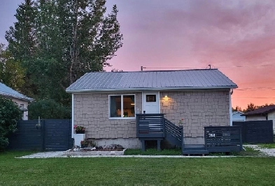 2 Bedroom/2 Bathroom Home in Treherne, MB