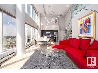 Unparalleled Views and Timeless Luxury! Image# 14