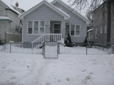 Nice, Single-Family House for Rent. Boyd Ave. Image# 1