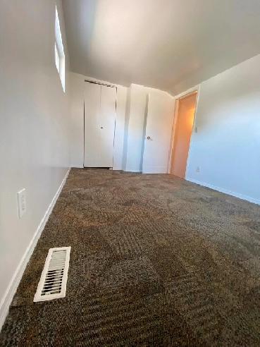 LARGE 3 BEDROOM HOME |$1,395 / MONTH includes water | Image# 3