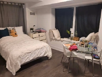 room for rent downtown $25/day $150/week - read description Image# 1