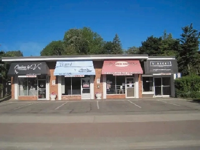 All Inclusive Prime Commercial Space for Lease in Fonthill