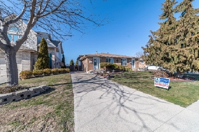 12678 Horwood Cres - Tecumseh