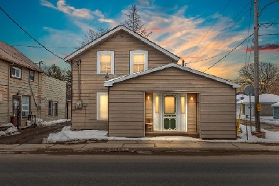 SMRT- Great Starter Home or Investment Opportunity! Image# 1