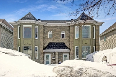 Jumelé- 2687 Rue de l'Aubier Image# 1