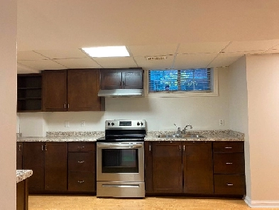 Dundas Downtown 2 Bedroom All inclusive Image# 1