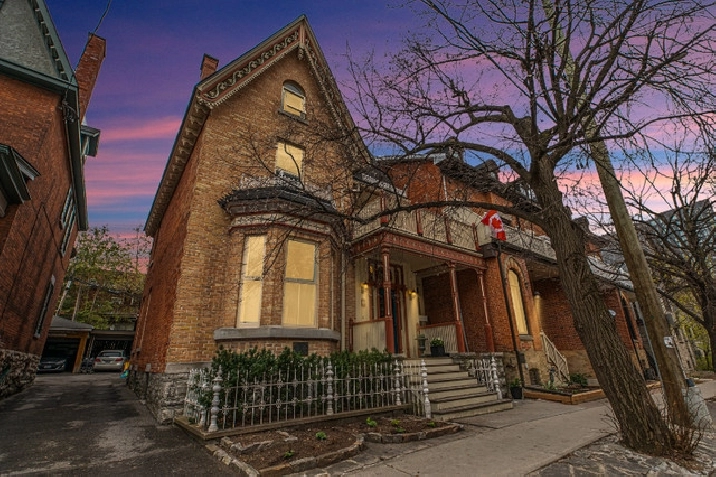 Preserved Grand Victorian Heritage (1846) family home in Ottawa,ON - Houses for Sale