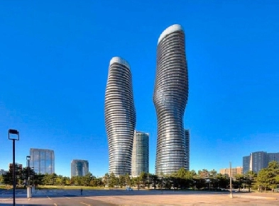 1 Bedroom Sublet from May-August in Mississauga (Near Square 1)