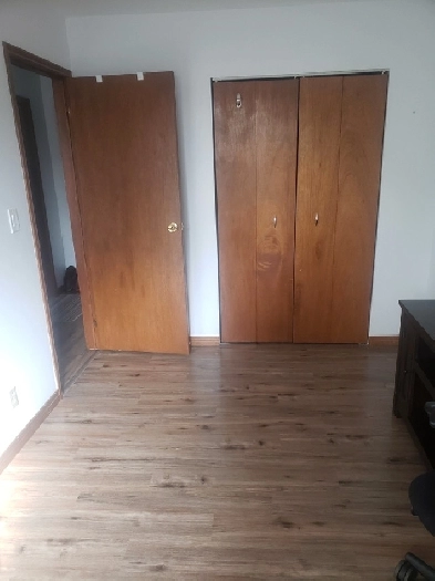 ROOM FOR RENT Image# 1