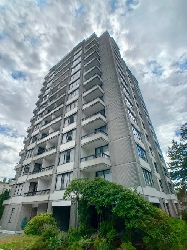 Grosvenor House has a 1 bedroom available for June 1,2023 Image# 1