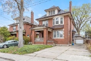 101 PROSPECT Street S