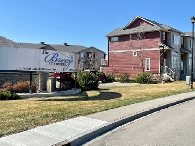 Sale by Owner 2 Bedroom Condo. Airdrie. Image# 1
