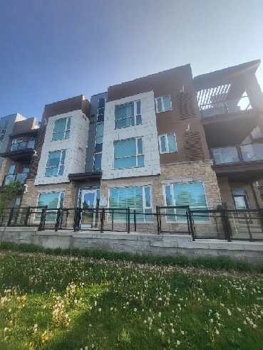2 Bedroom Condo in Oakville