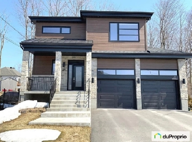Une belle maison a vendre brossard Image# 1