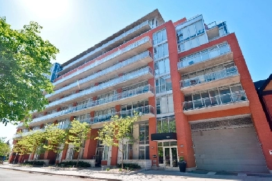 Beautiful 1 Bed   Den   2 Bath Condo for Sale in Centretown Image# 1