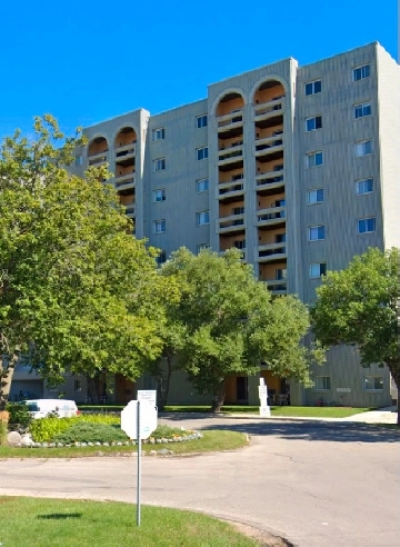 One bedroom apartment close to university of Manitoba for sublet Image# 1