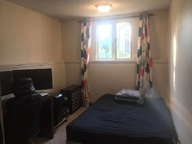 Room for Rent near Southgate Area Image# 1