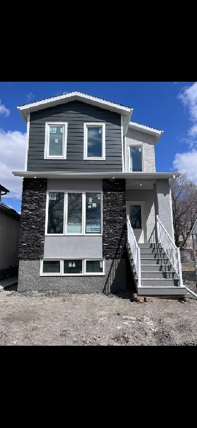 633 Munroe Ave - Unit A Image# 1