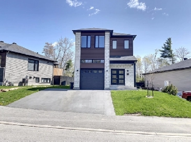maison intergénération À vendre   dans Gatineau Image# 1
