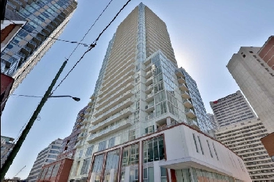Spacious 626 Sqft 1   1 Condo At Whitehaus For Sale. 9 Ft Ceilin Image# 9
