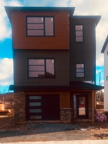 3 bedroom house Timberlea available June 19 (summer rental) Image# 3