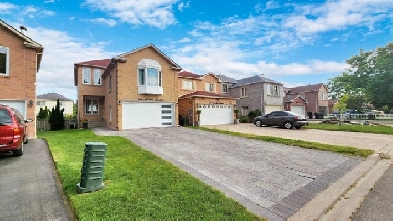 House for Sale (Morningside)