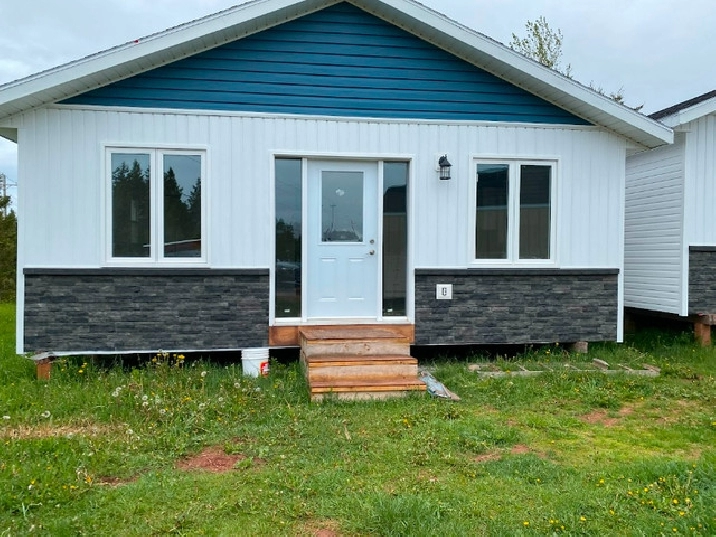 Gorgeous 3 Bedroom Cottage! in Charlottetown,PE - Houses for Sale