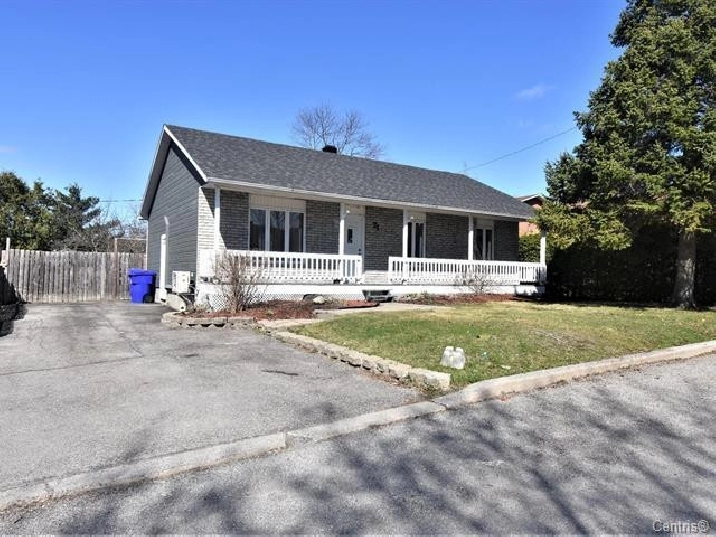 Maison à VENDRE dans Gatineau Secteur MontLuc in Gatineau,ON Houses for Sale