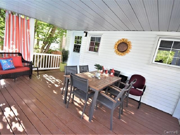 Maison avec logis parental à VENDRE dans Hull (Lac des Fées) in