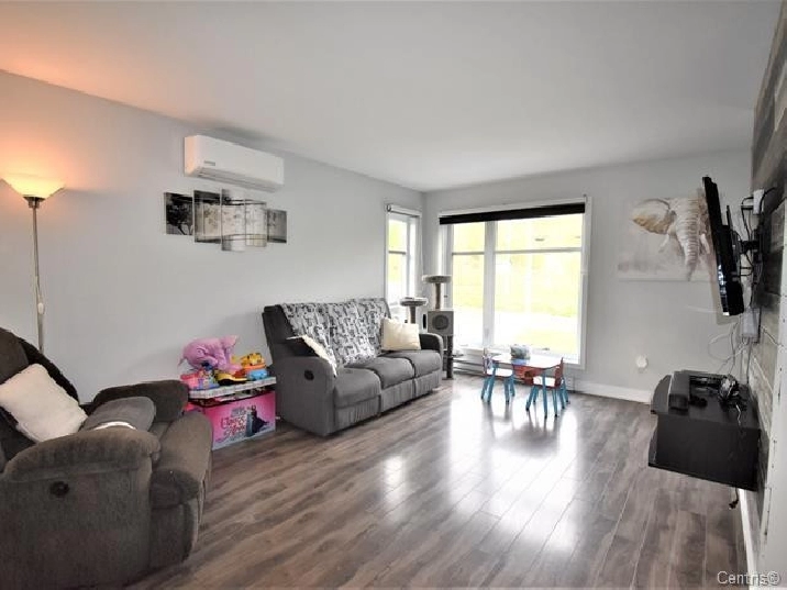 Maison à VENDRE Dans l’Ange Gardien in Gatineau,ON Houses for Sale