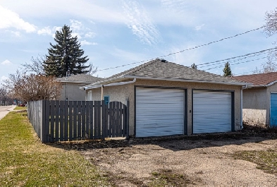 Large Double Garage with 2 Doors on South Side