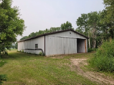 Shop for Rental Steinbach Area Image# 1