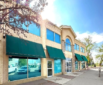 1000 sf Retail or Restaurant Space for Lease