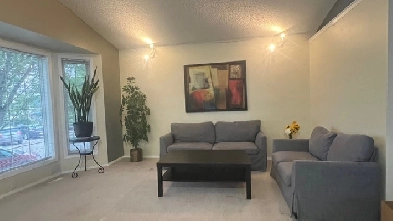 Room for Rent Short Clareview Close to Costco and Superstore, Wa