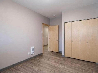 Room for rent including utilities Image# 1