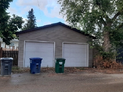 2 Car Garage for Rent Image# 1