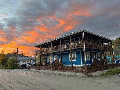 1 bed 1 bath condo in Dawson Image# 1