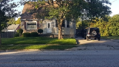 Home For Sale in Point Edward Ontario