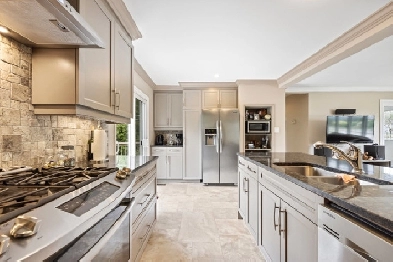 SMRT-Main Floor Living and Professionally Updated!