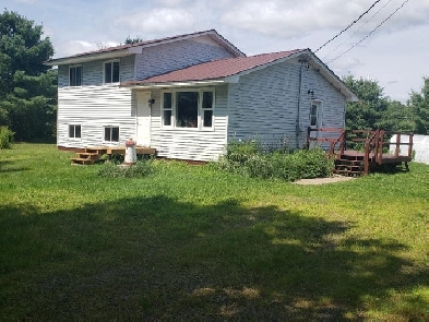 3 Level Split - Greenhouse - Homesteading Image# 1