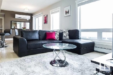 Dream Home in the Heart of Downtown! Sub-Penthouse! Image# 8