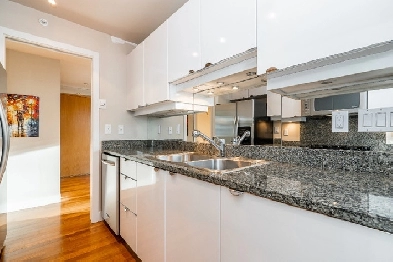 Co-Living with Location Perks, Amenities Internet included | Nov Image# 3