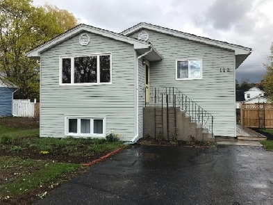 3 Bedroom available October 1 Image# 1