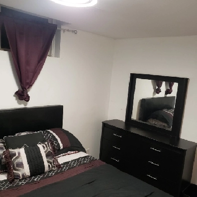 Basement Room available In Barrhaven Image# 8