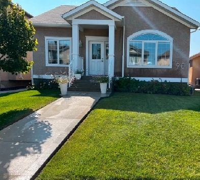 Beautiful Bungalow in Bridgewater Forest Coming to Market Image# 1