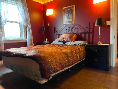 Room in great home available Oct. 1 Image# 1