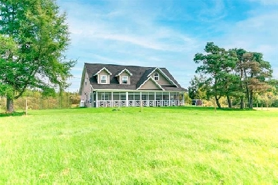 Charming Country Home for Sale Image# 1