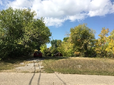 Vacant Lot for Sale at Regina Beach Image# 2